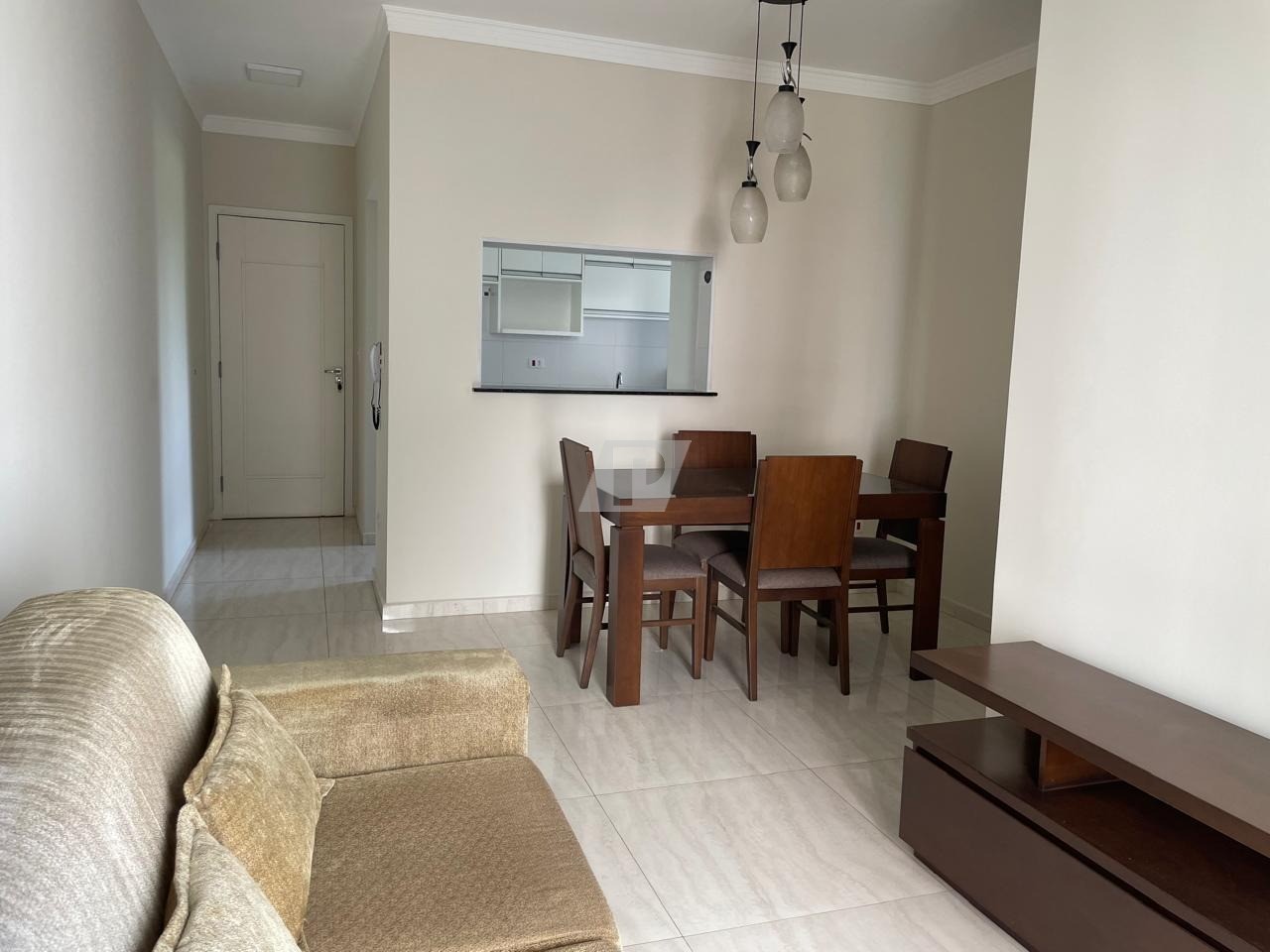 Apartamento para alugar com 3 quartos, 73m² - Foto 1