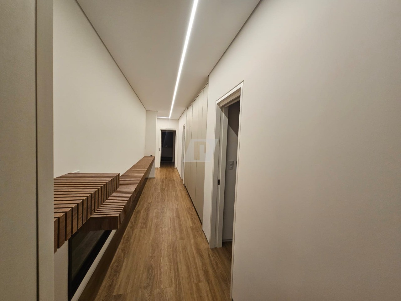 Casa de Condomínio à venda com 4 quartos, 295m² - Foto 21