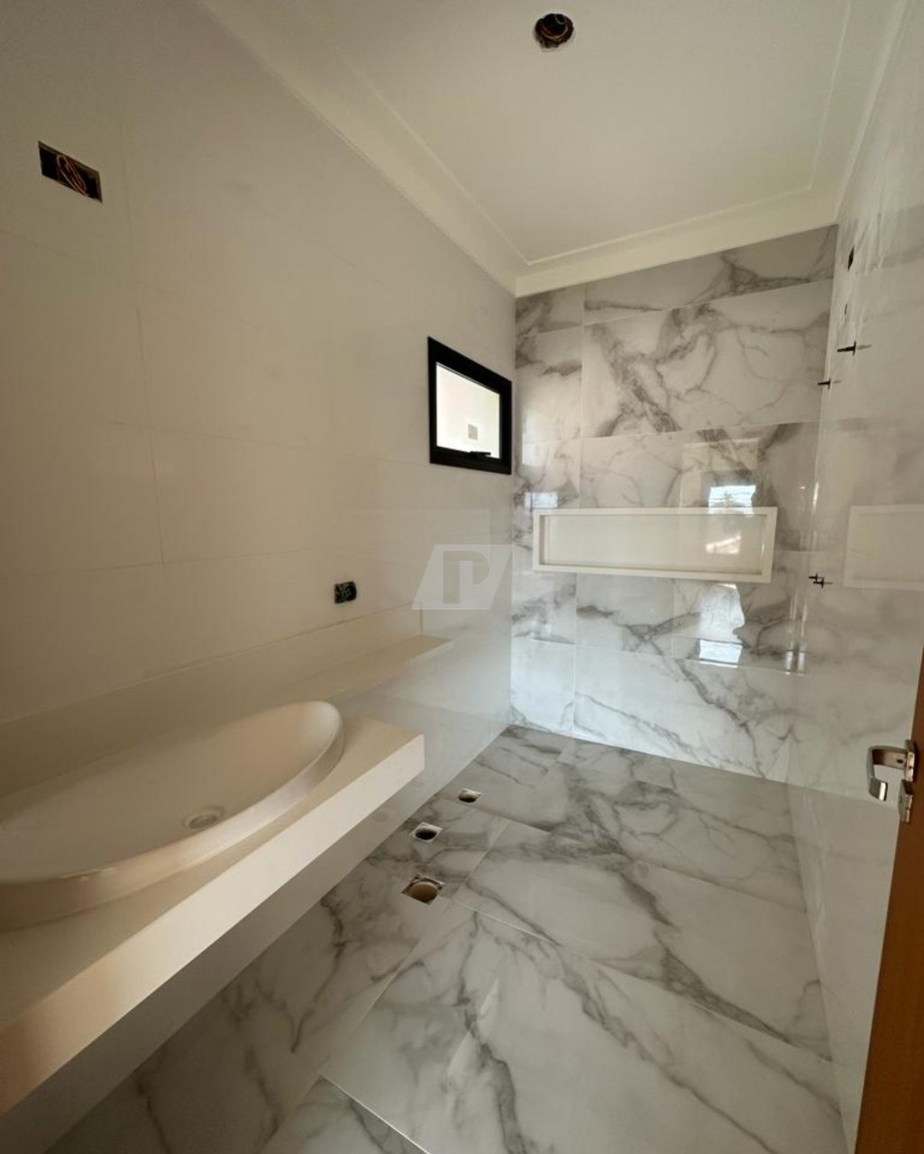 Casa de Condomínio à venda com 4 quartos, 243m² - Foto 31