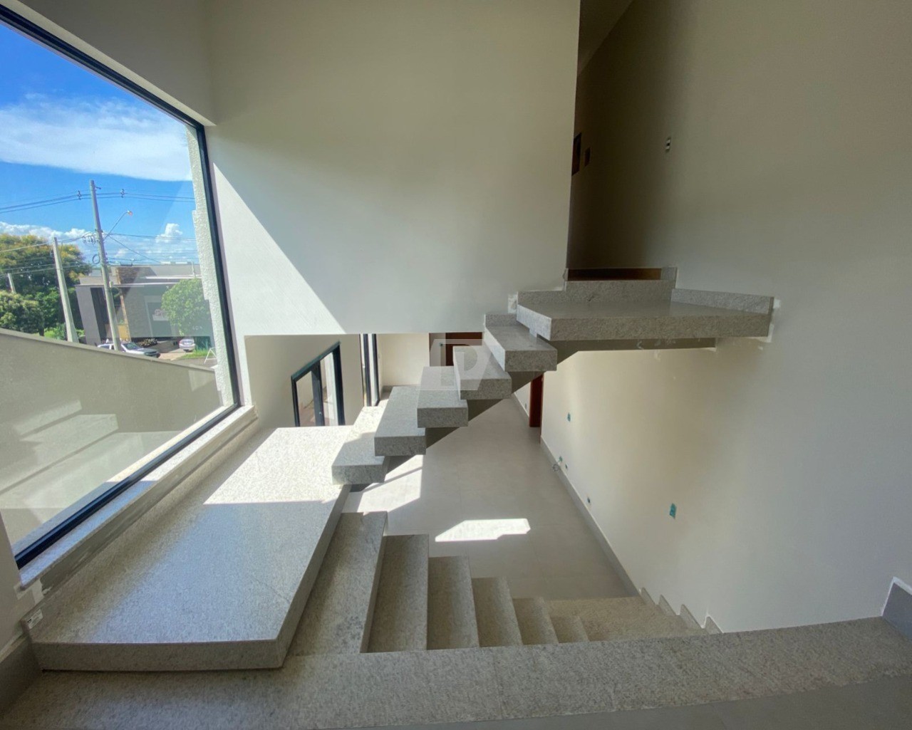 Casa de Condomínio à venda com 4 quartos, 243m² - Foto 19