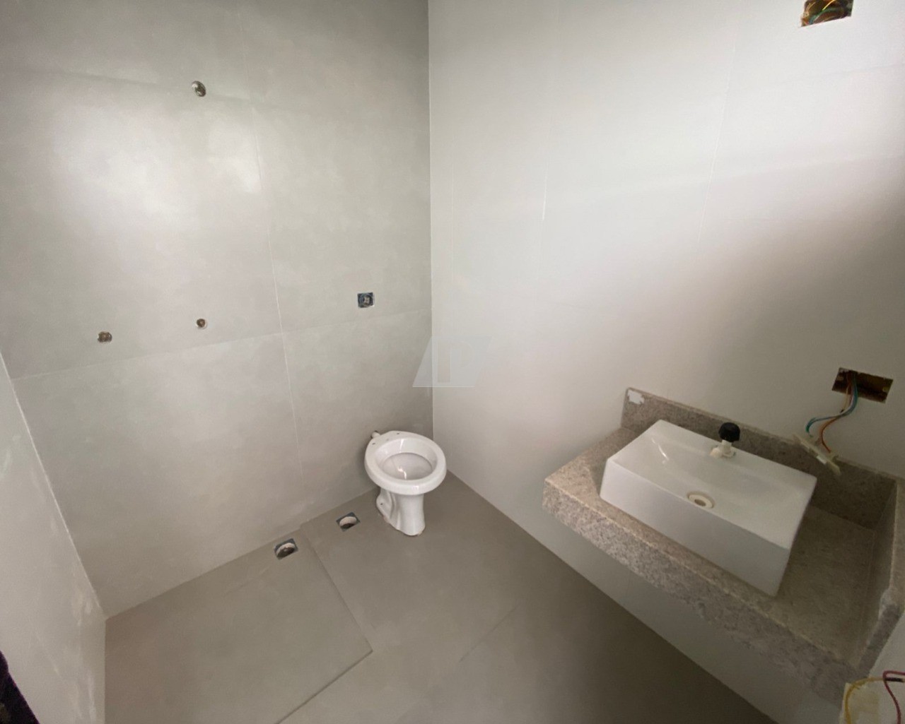 Casa de Condomínio à venda com 4 quartos, 243m² - Foto 25