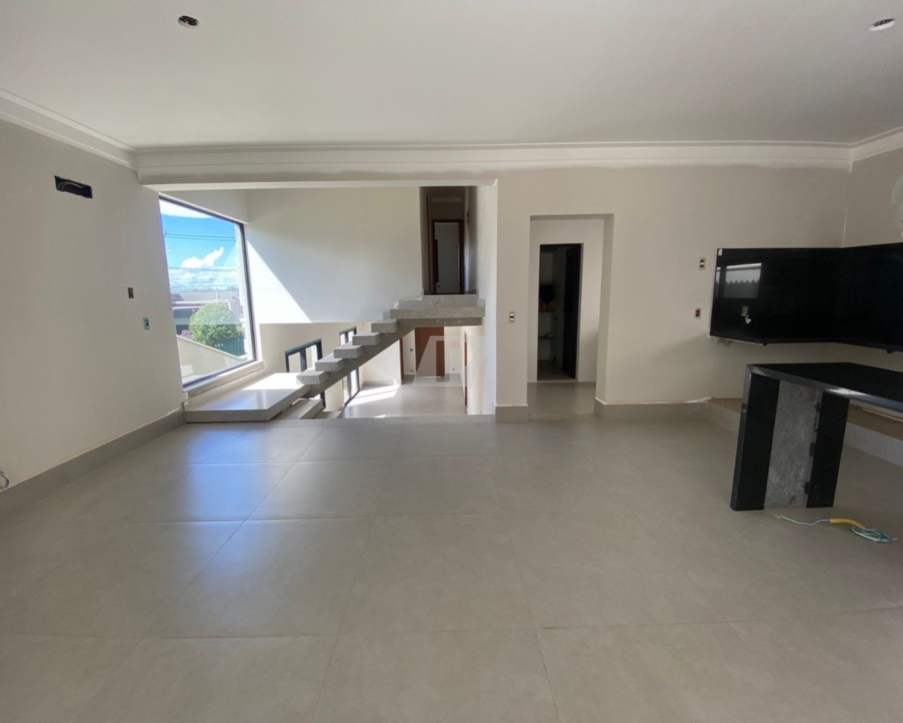 Casa de Condomínio à venda com 4 quartos, 243m² - Foto 9