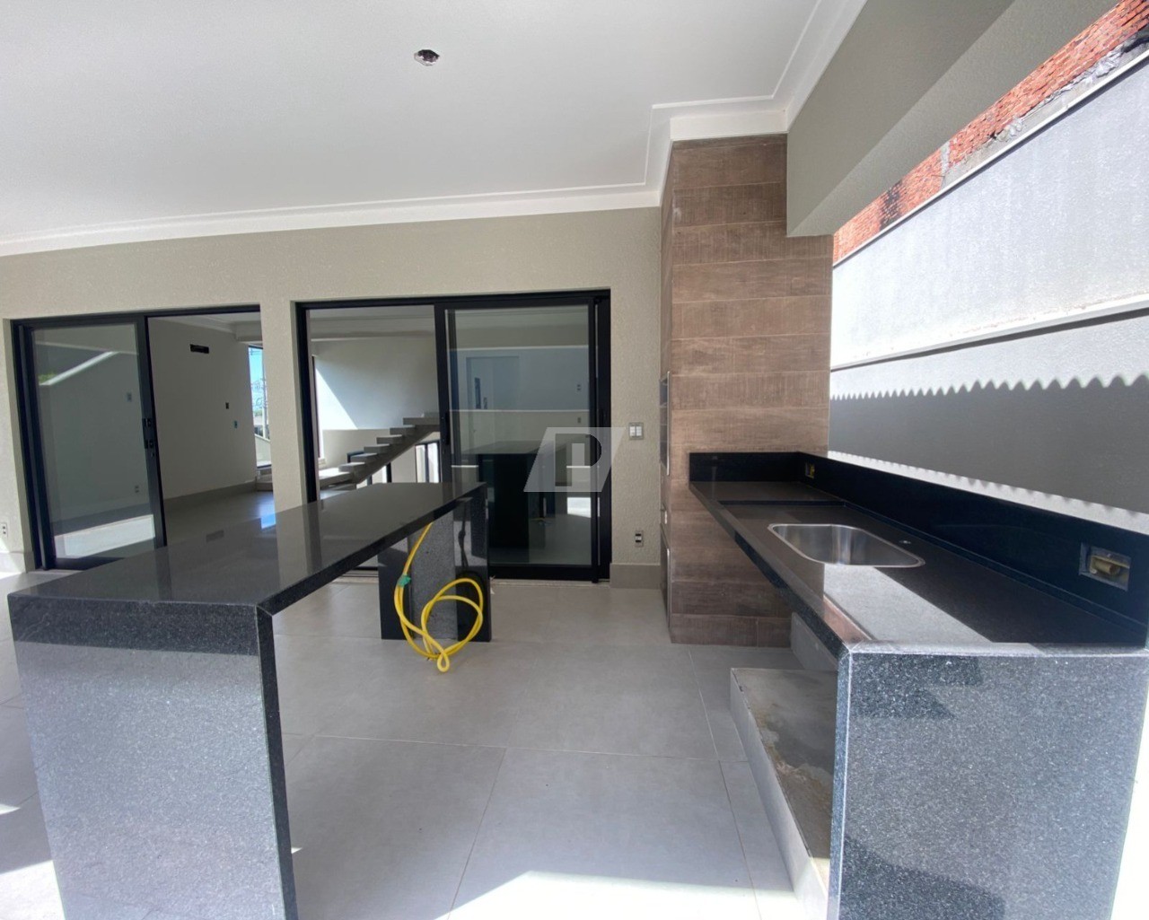 Casa de Condomínio à venda com 4 quartos, 243m² - Foto 7