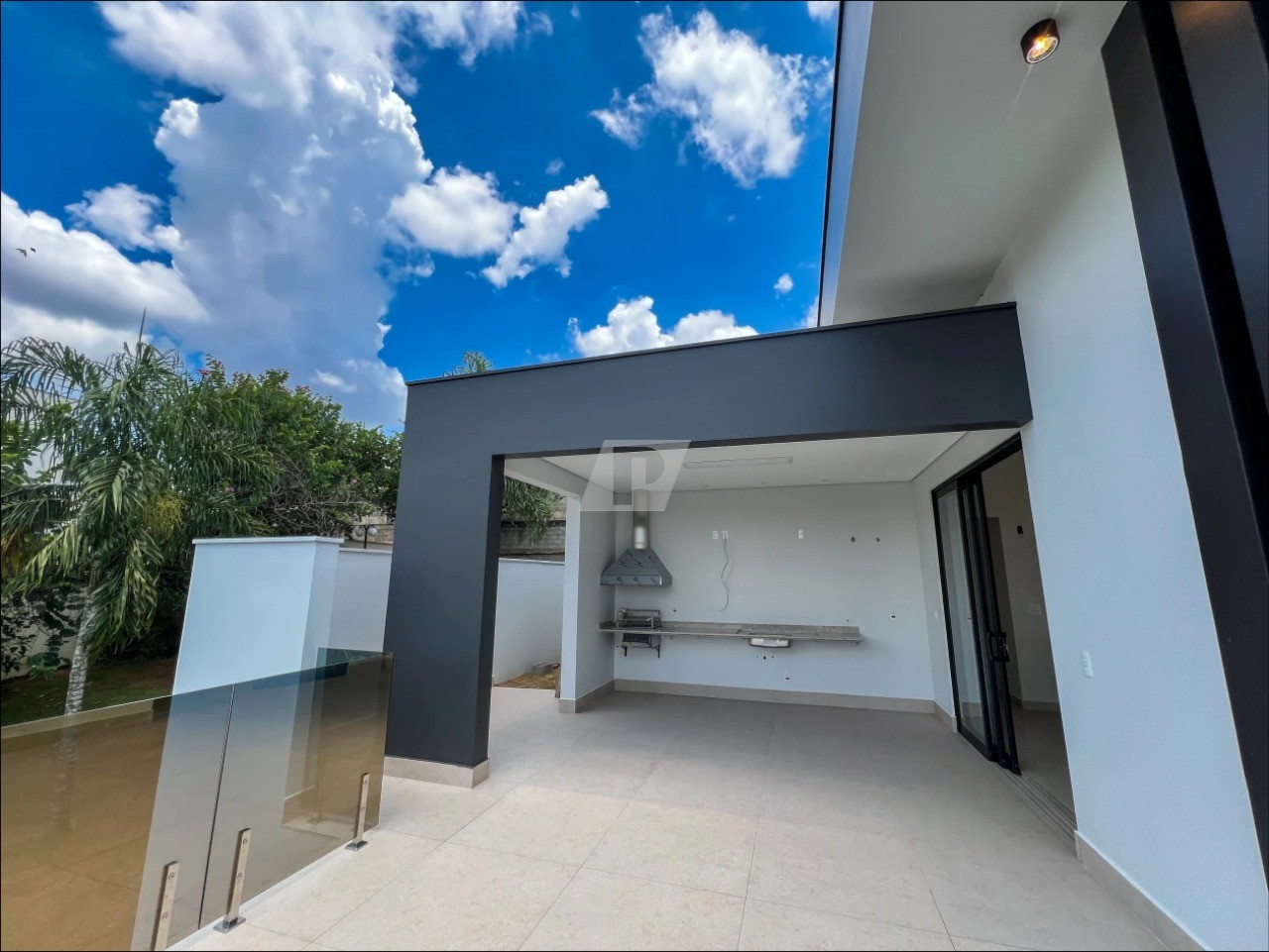 Casa de Condomínio à venda com 3 quartos, 222m² - Foto 7