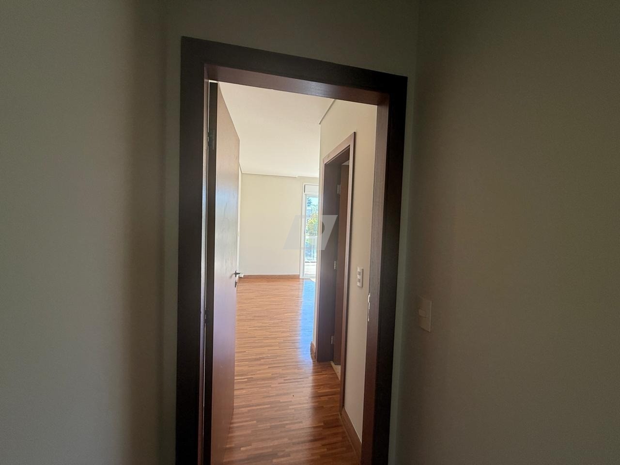 Casa de Condomínio para alugar com 4 quartos, 373m² - Foto 47