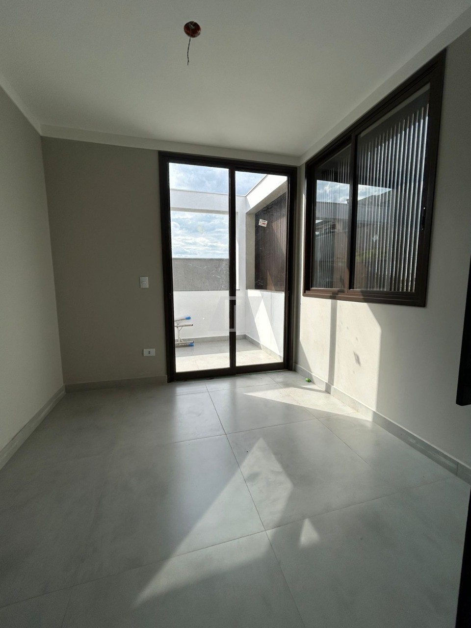 Casa de Condomínio à venda com 3 quartos, 220m² - Foto 19