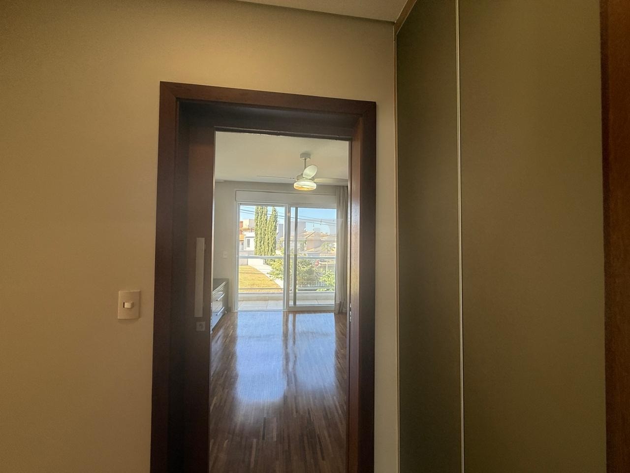 Casa de Condomínio para alugar com 4 quartos, 373m² - Foto 31