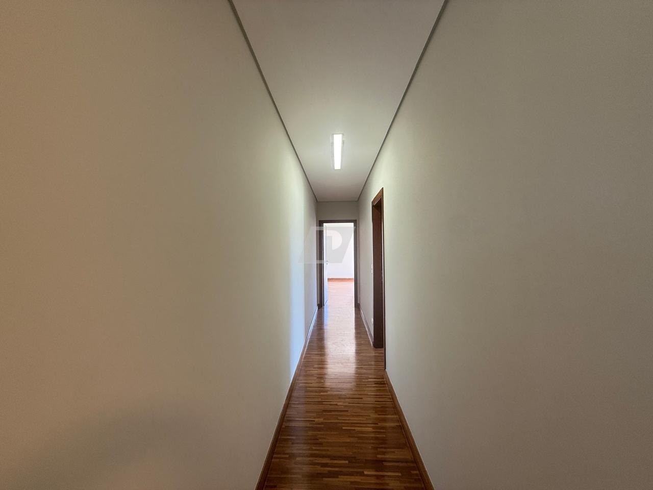 Casa de Condomínio para alugar com 4 quartos, 373m² - Foto 52