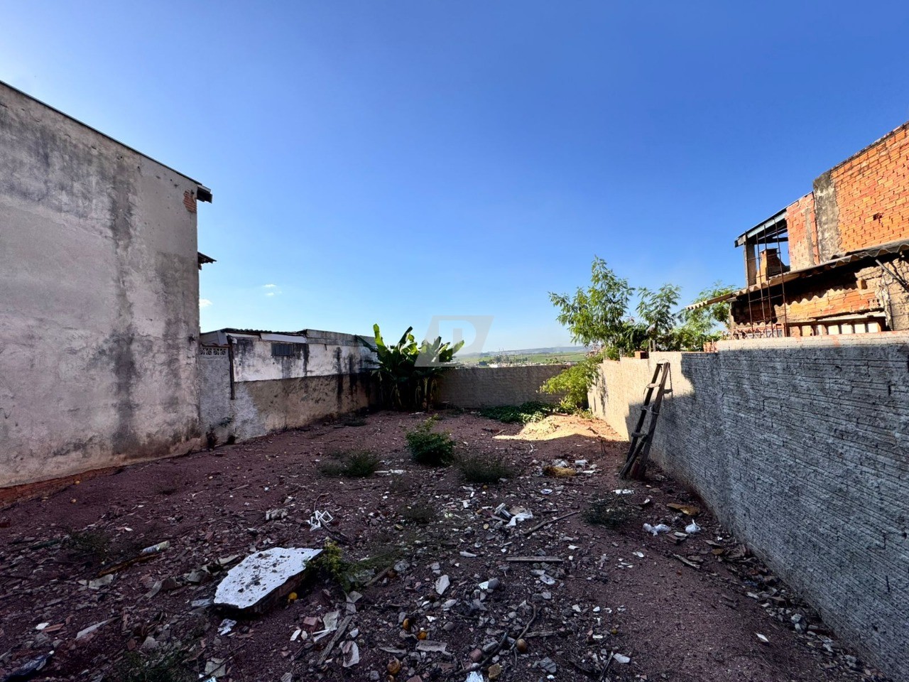 Terreno, 250 m² - Foto 1