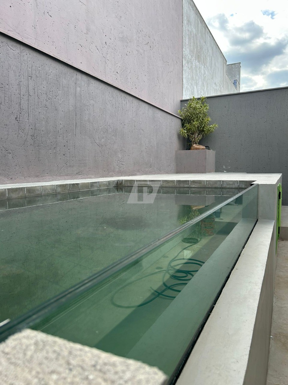 Casa de Condomínio à venda com 3 quartos, 220m² - Foto 30