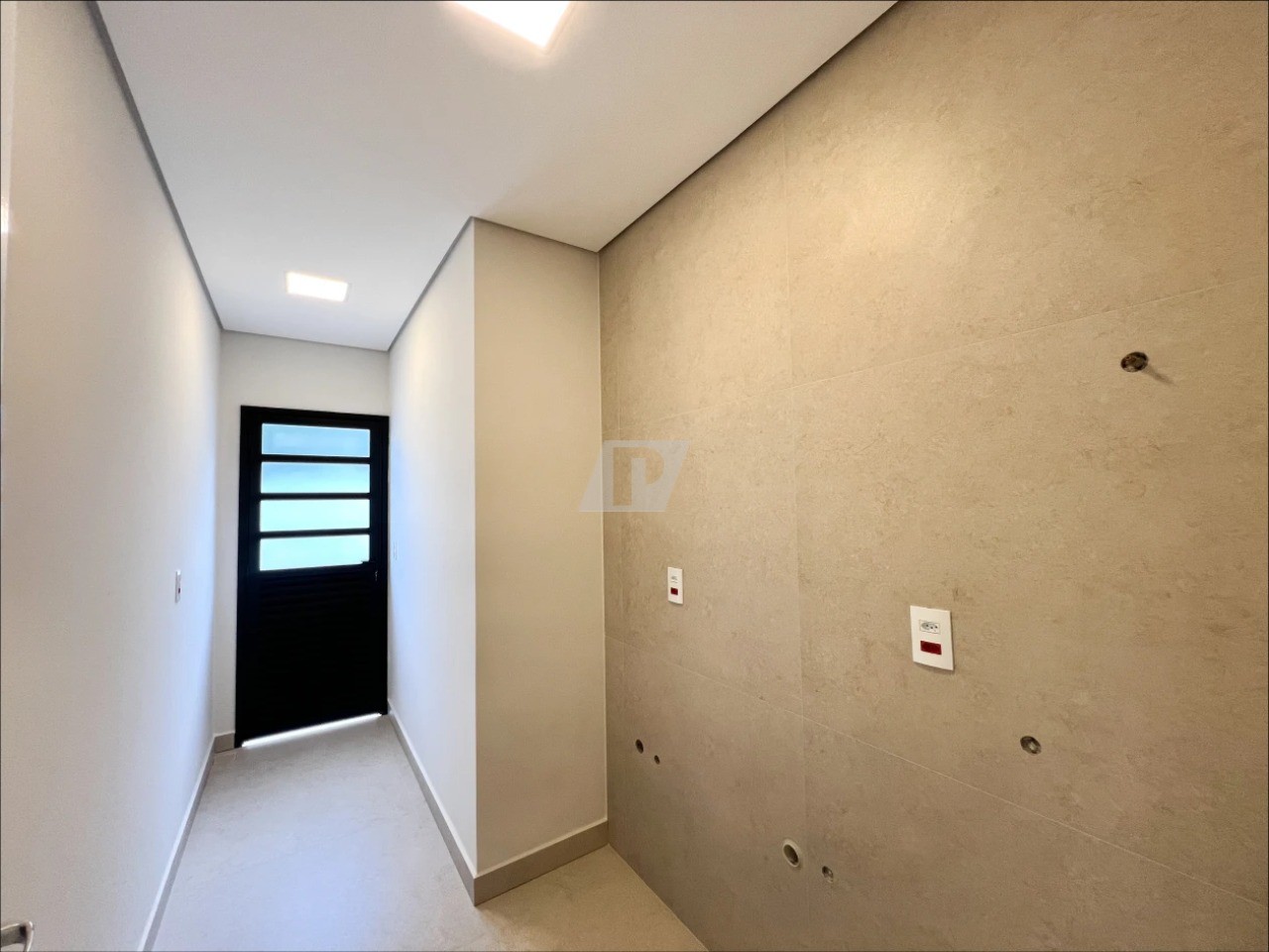Casa de Condomínio à venda com 3 quartos, 222m² - Foto 10