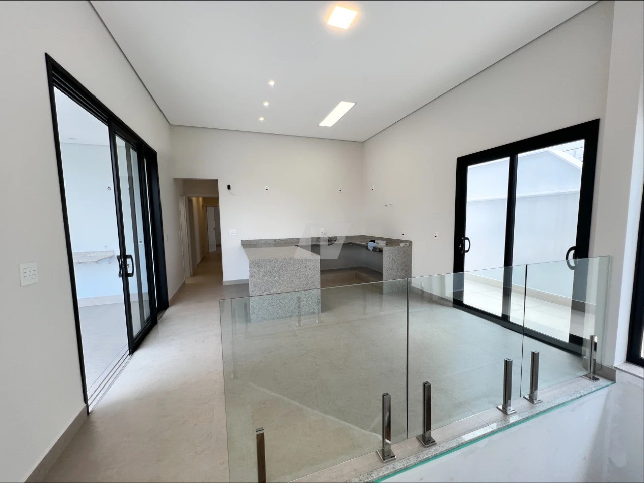 Casa de Condomínio à venda com 3 quartos, 222m² - Foto 14