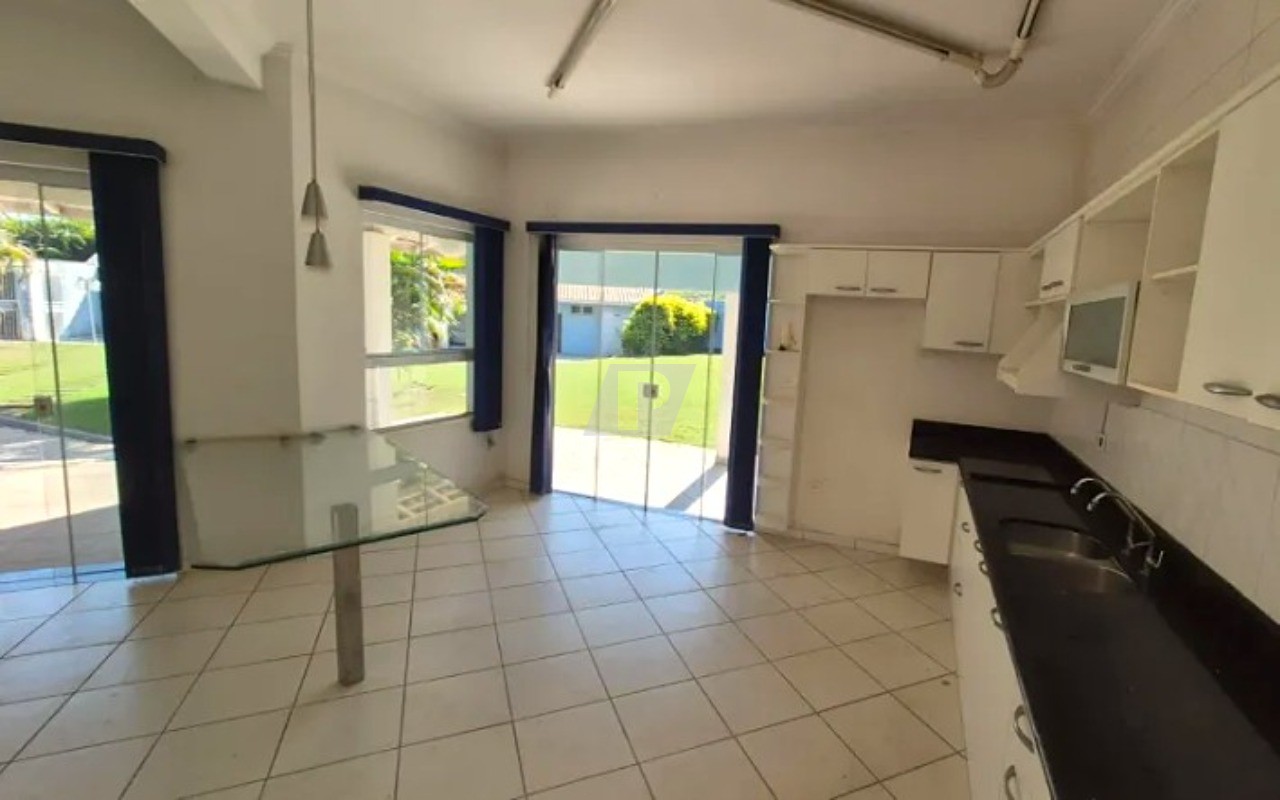 Casa de Condomínio à venda e aluguel com 3 quartos, 973m² - Foto 11