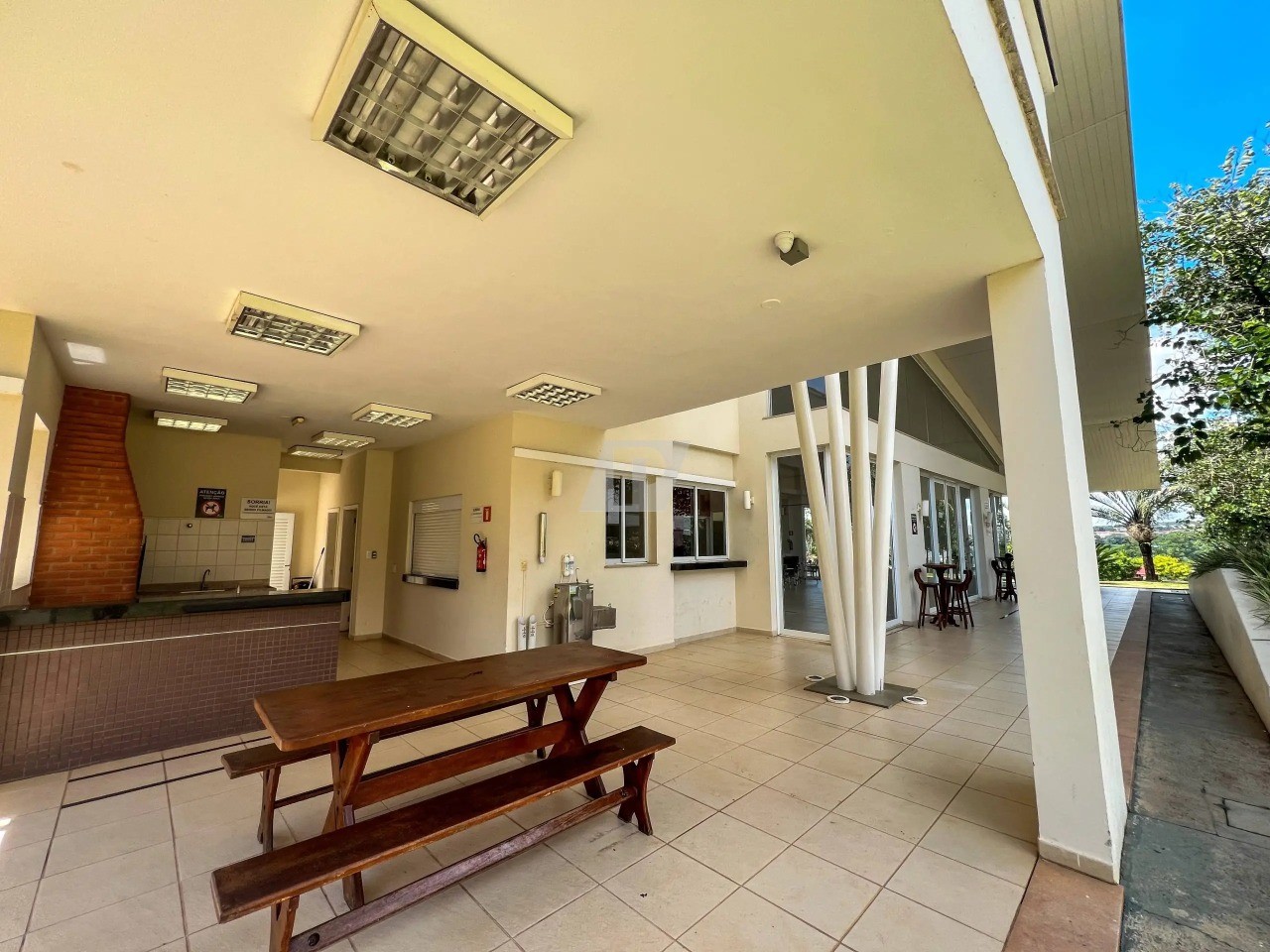 Casa de Condomínio à venda com 3 quartos, 222m² - Foto 25