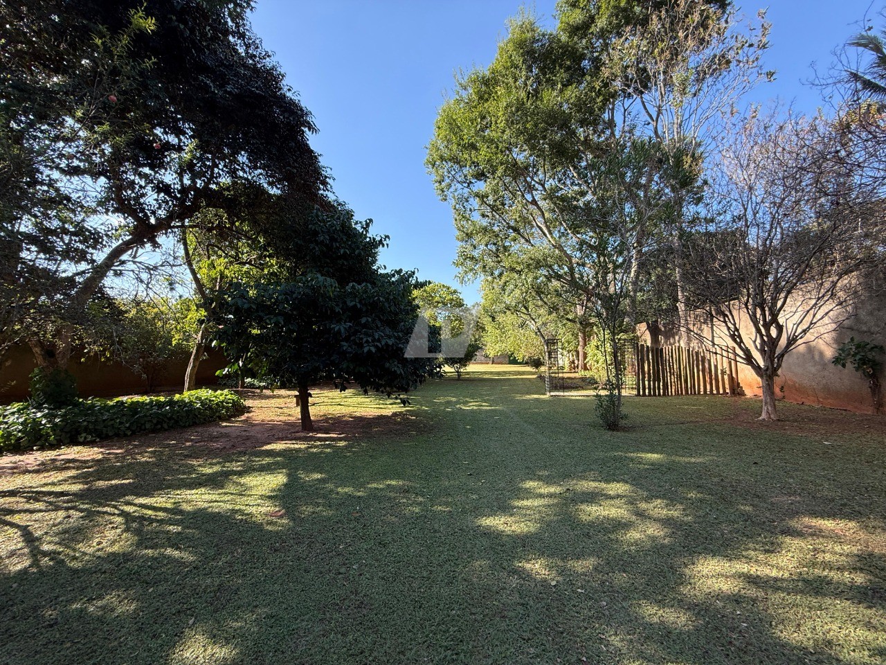 Fazenda à venda com 5 quartos, 490m² - Foto 64