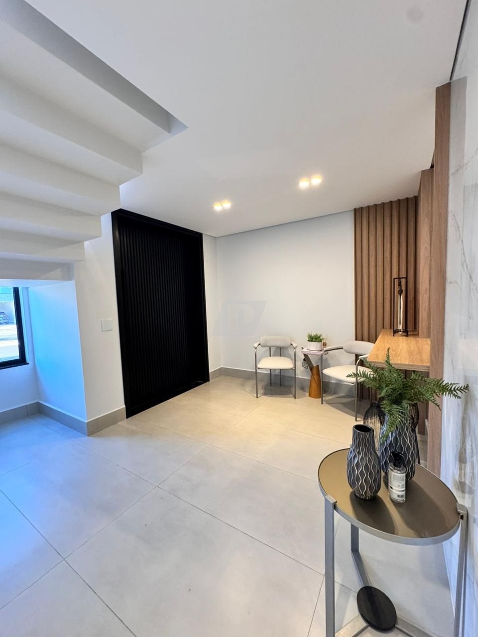 Casa de Condomínio à venda e aluguel com 4 quartos, 228m² - Foto 9