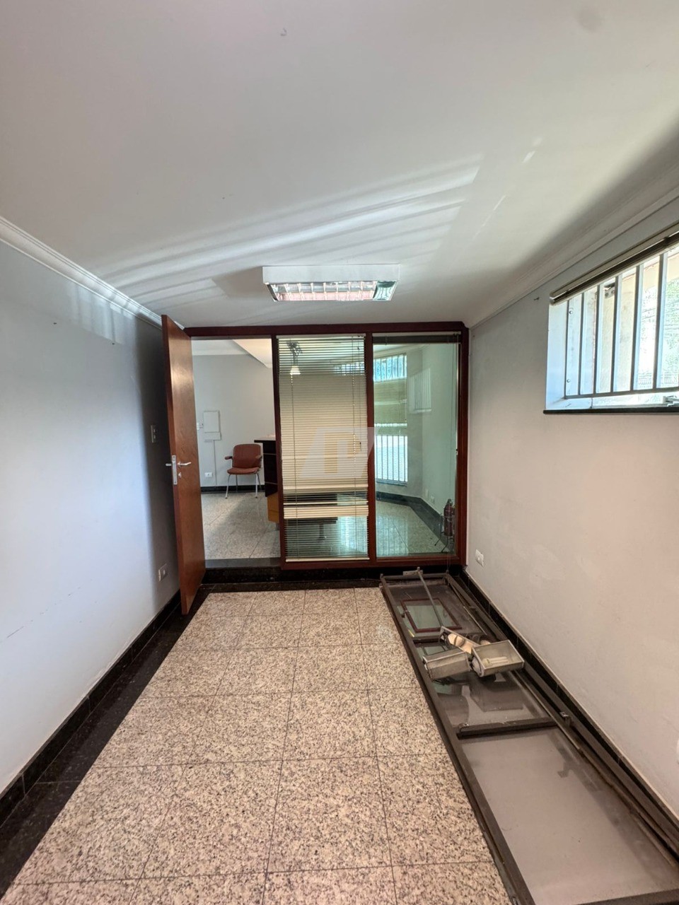 Prédio Inteiro para alugar, 135m² - Foto 6