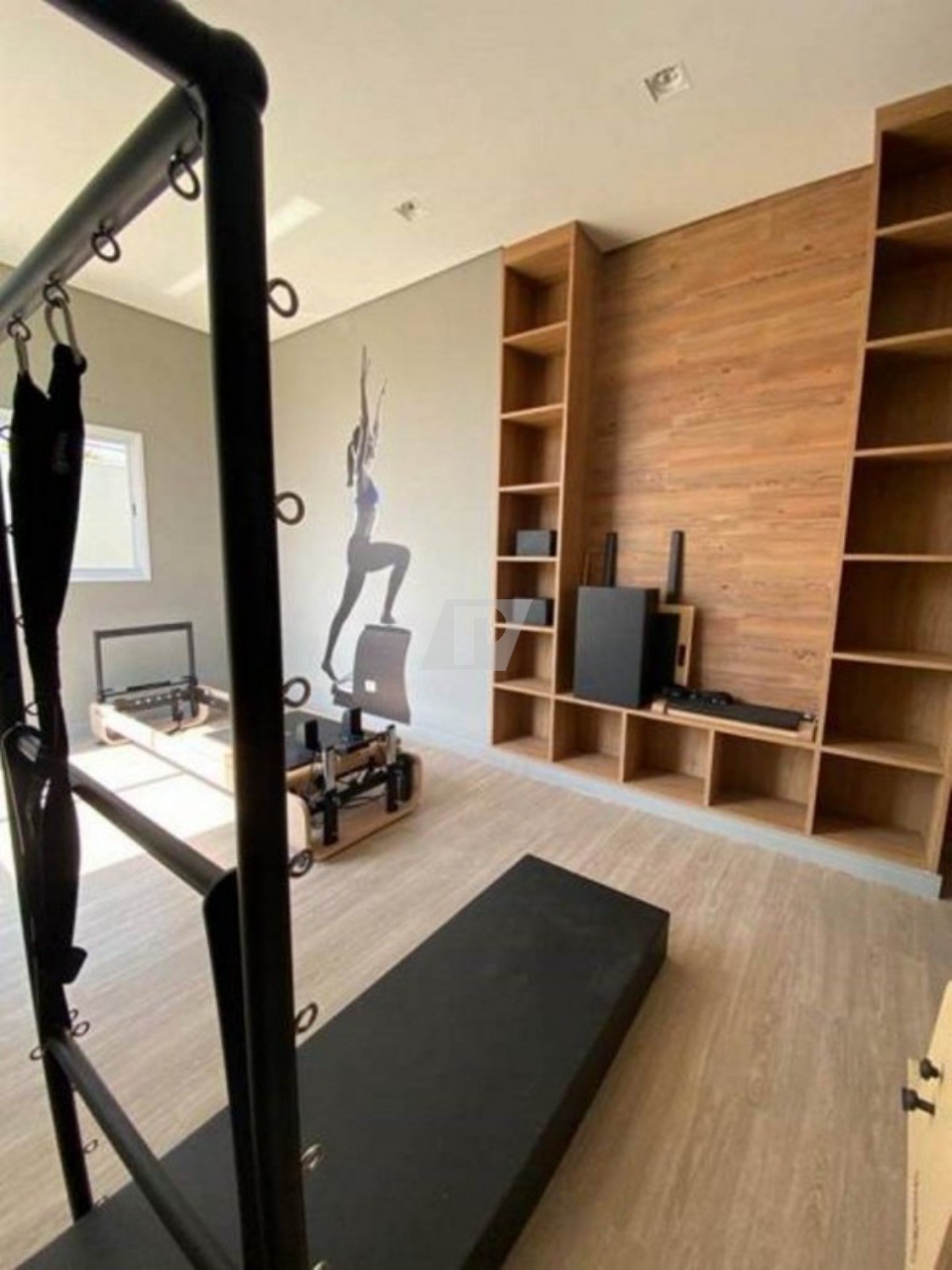 Apartamento à venda com 3 quartos, 202m² - Foto 12