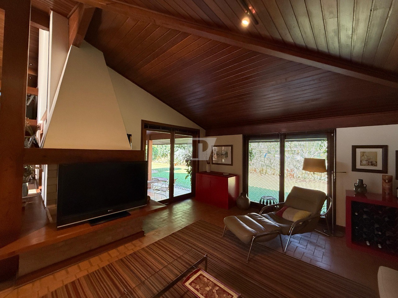 Fazenda à venda com 5 quartos, 490m² - Foto 6