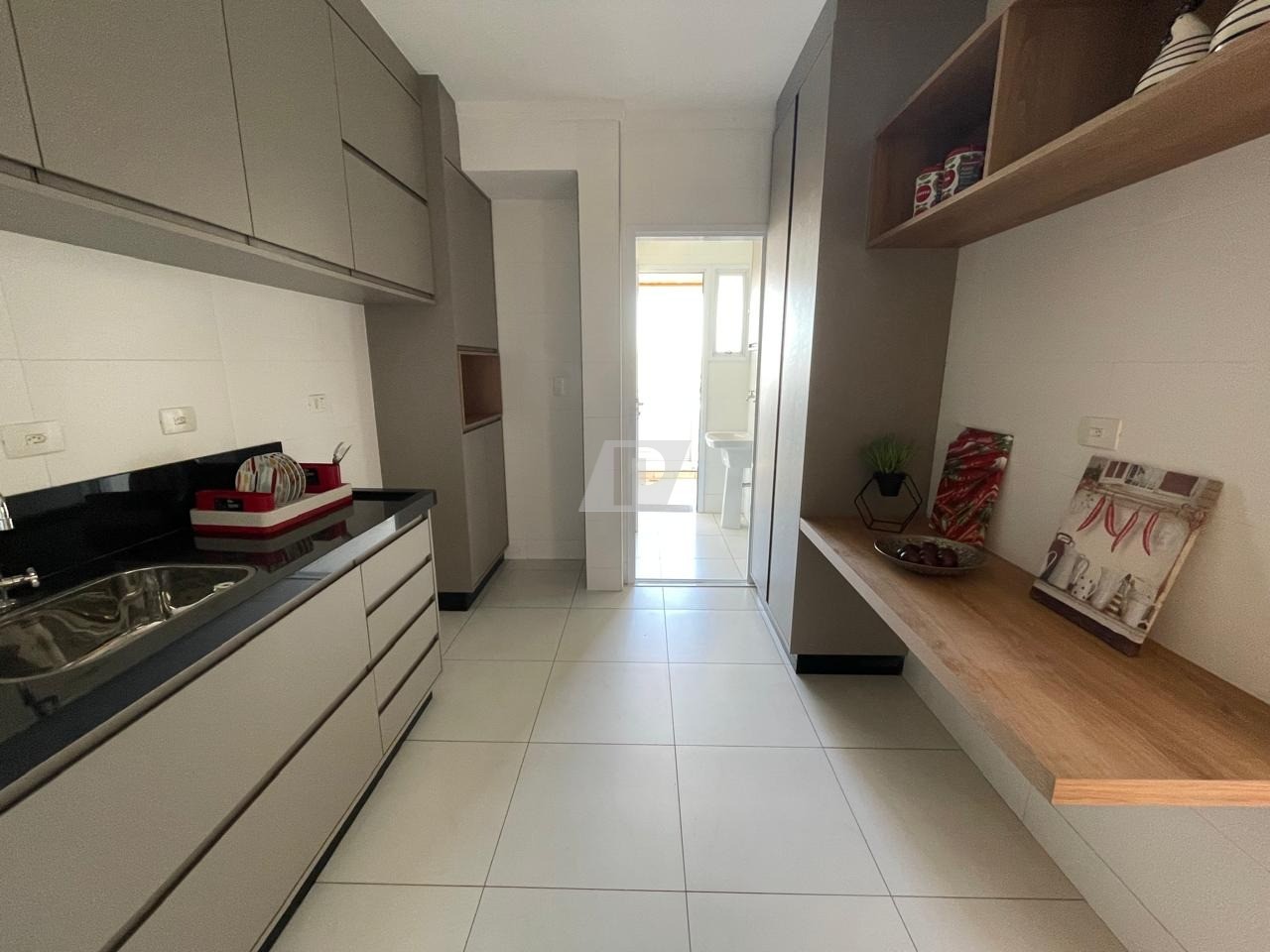 Apartamento à venda com 3 quartos, 98m² - Foto 24