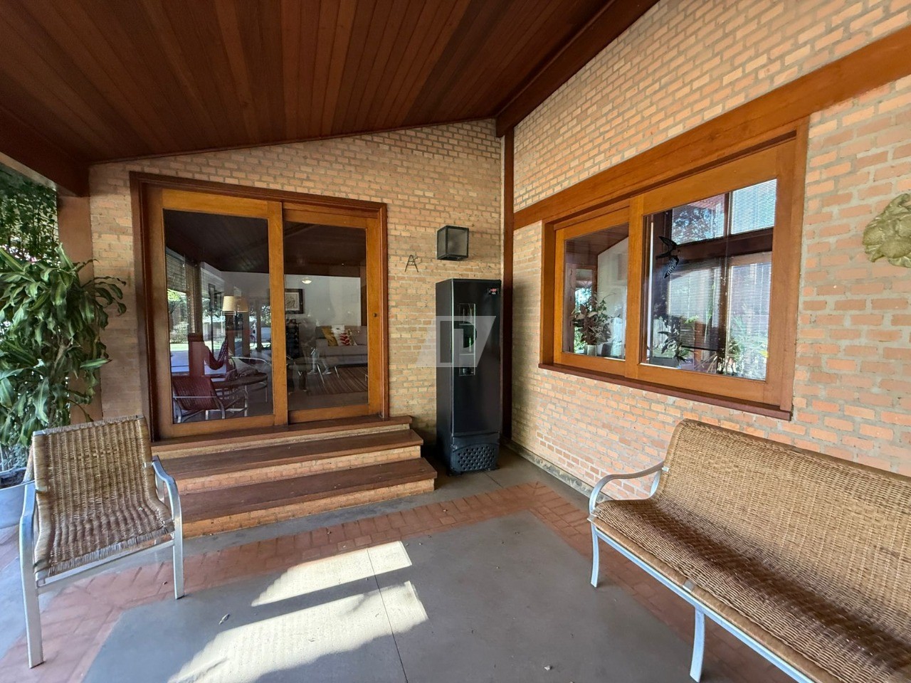 Fazenda à venda com 5 quartos, 490m² - Foto 18