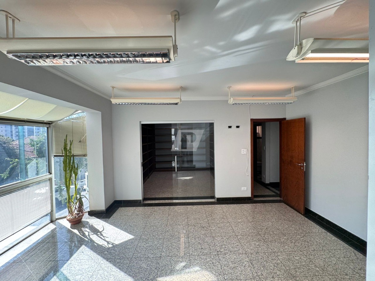 Prédio Inteiro para alugar, 135m² - Foto 15