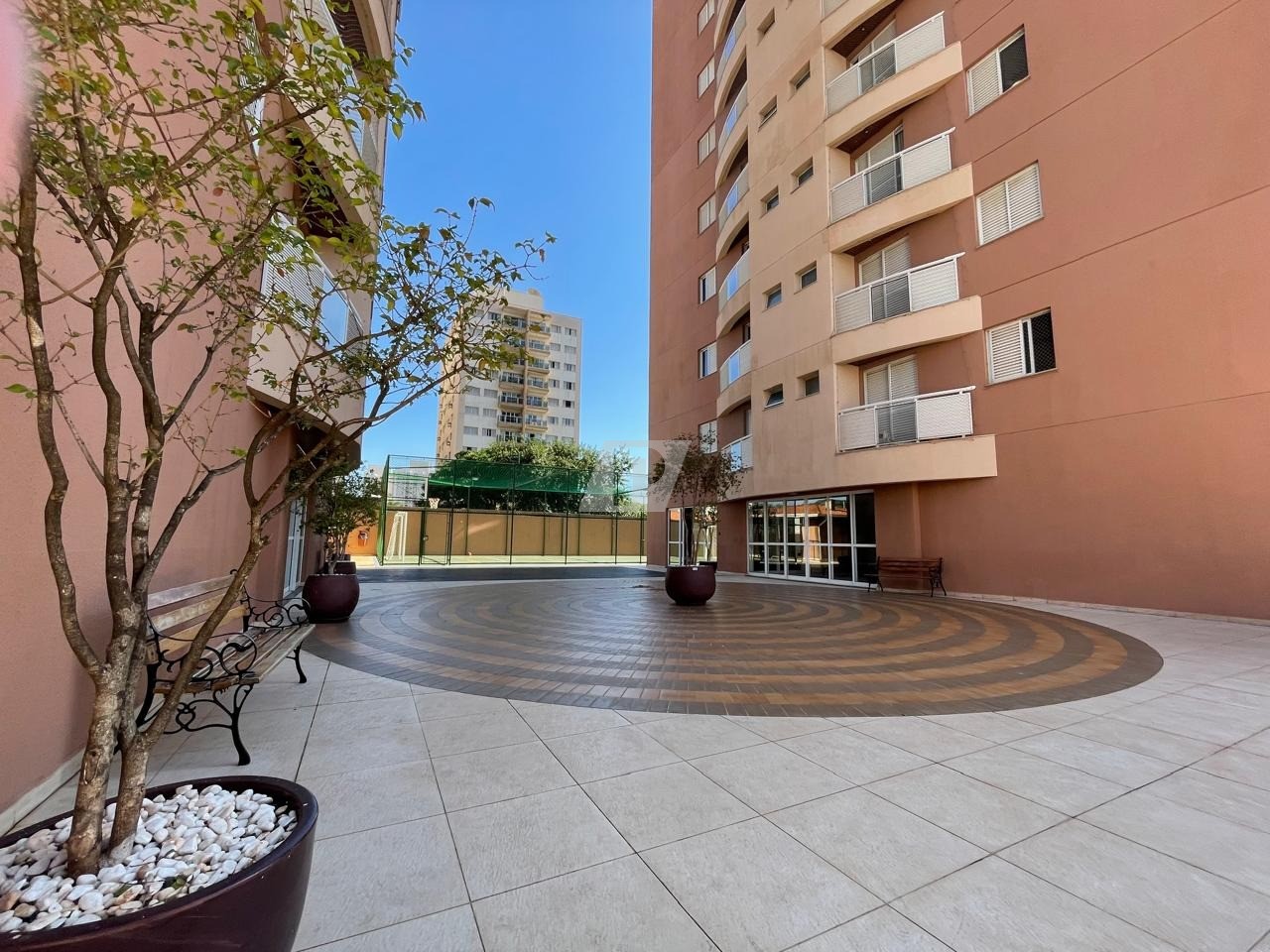 Apartamento à venda com 3 quartos, 98m² - Foto 31