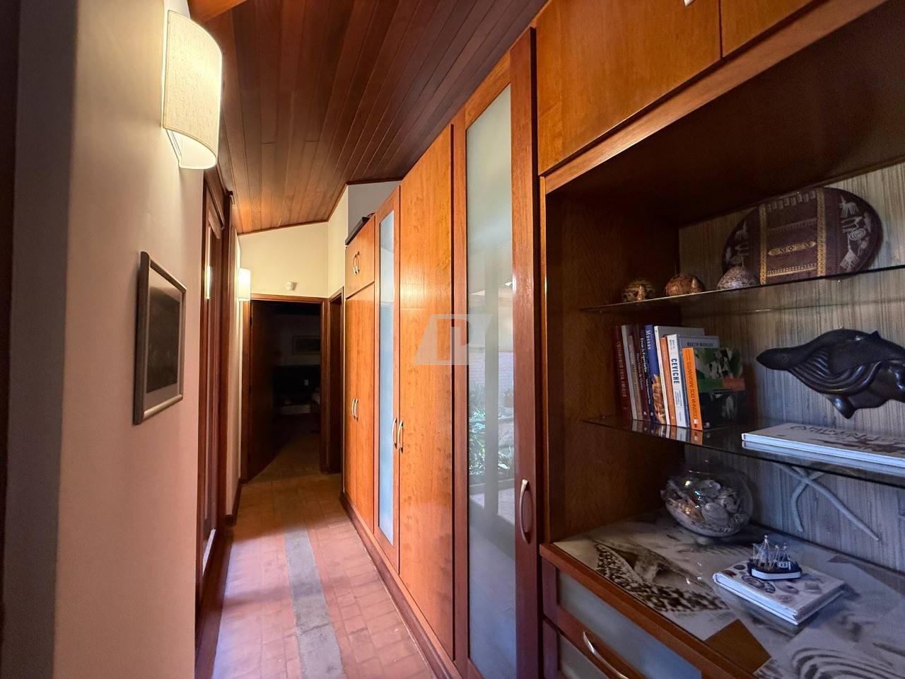 Fazenda à venda com 5 quartos, 490m² - Foto 37