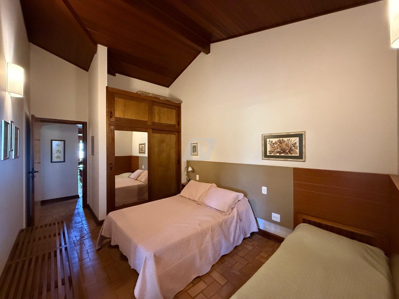 Fazenda à venda com 5 quartos, 490m² - Foto 46