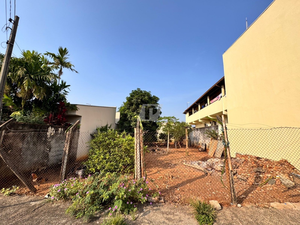 Terreno, 280 m² - Foto 1