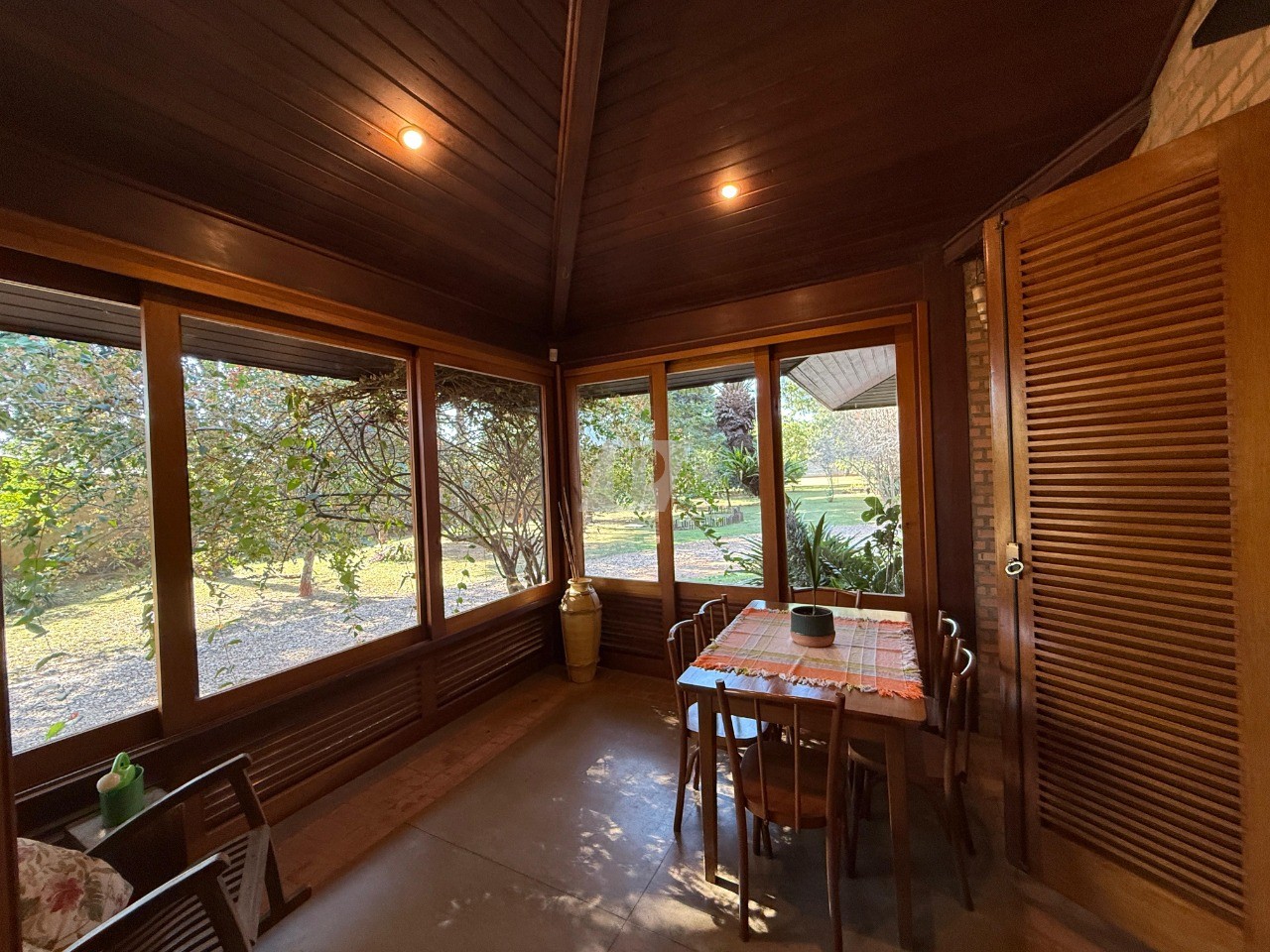Fazenda à venda com 5 quartos, 490m² - Foto 38