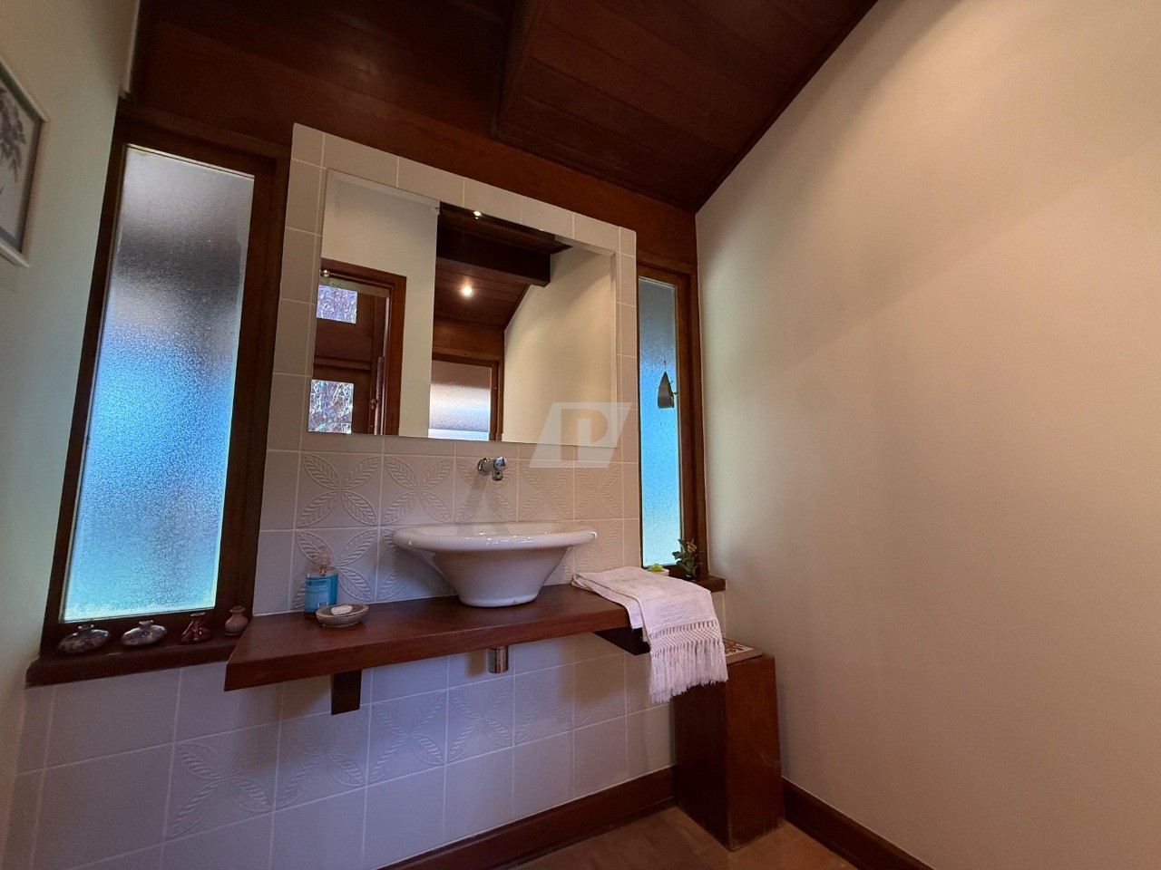 Fazenda à venda com 5 quartos, 490m² - Foto 3