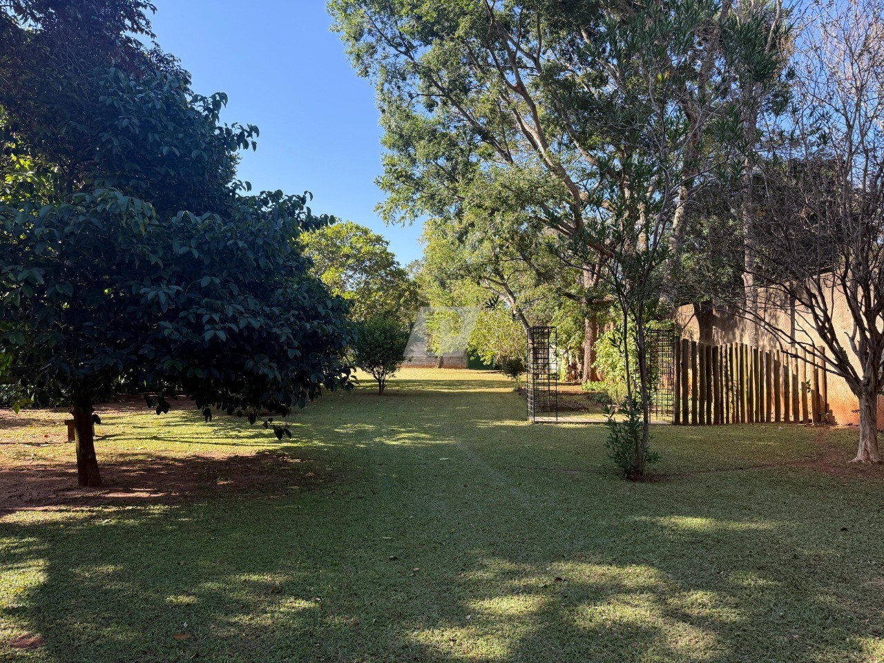 Fazenda à venda com 5 quartos, 490m² - Foto 62