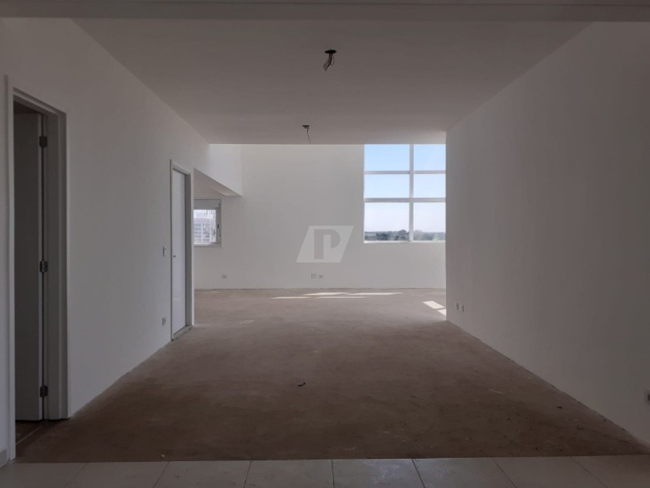 Apartamento à venda com 3 quartos, 202m² - Foto 2
