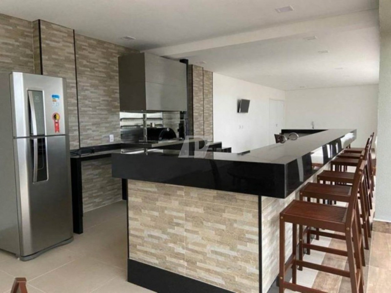 Apartamento à venda com 3 quartos, 202m² - Foto 13