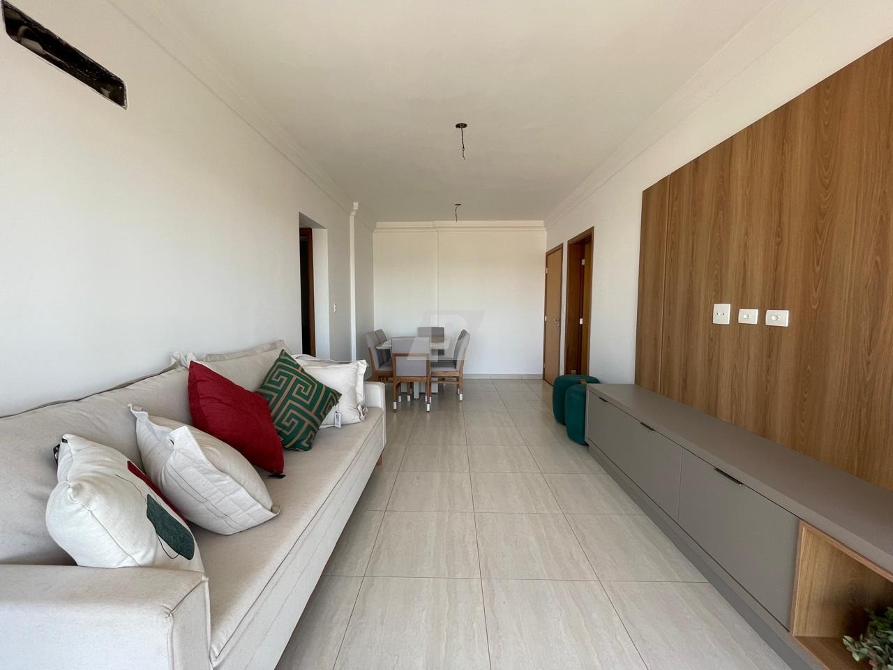 Apartamento à venda com 3 quartos, 98m² - Foto 10
