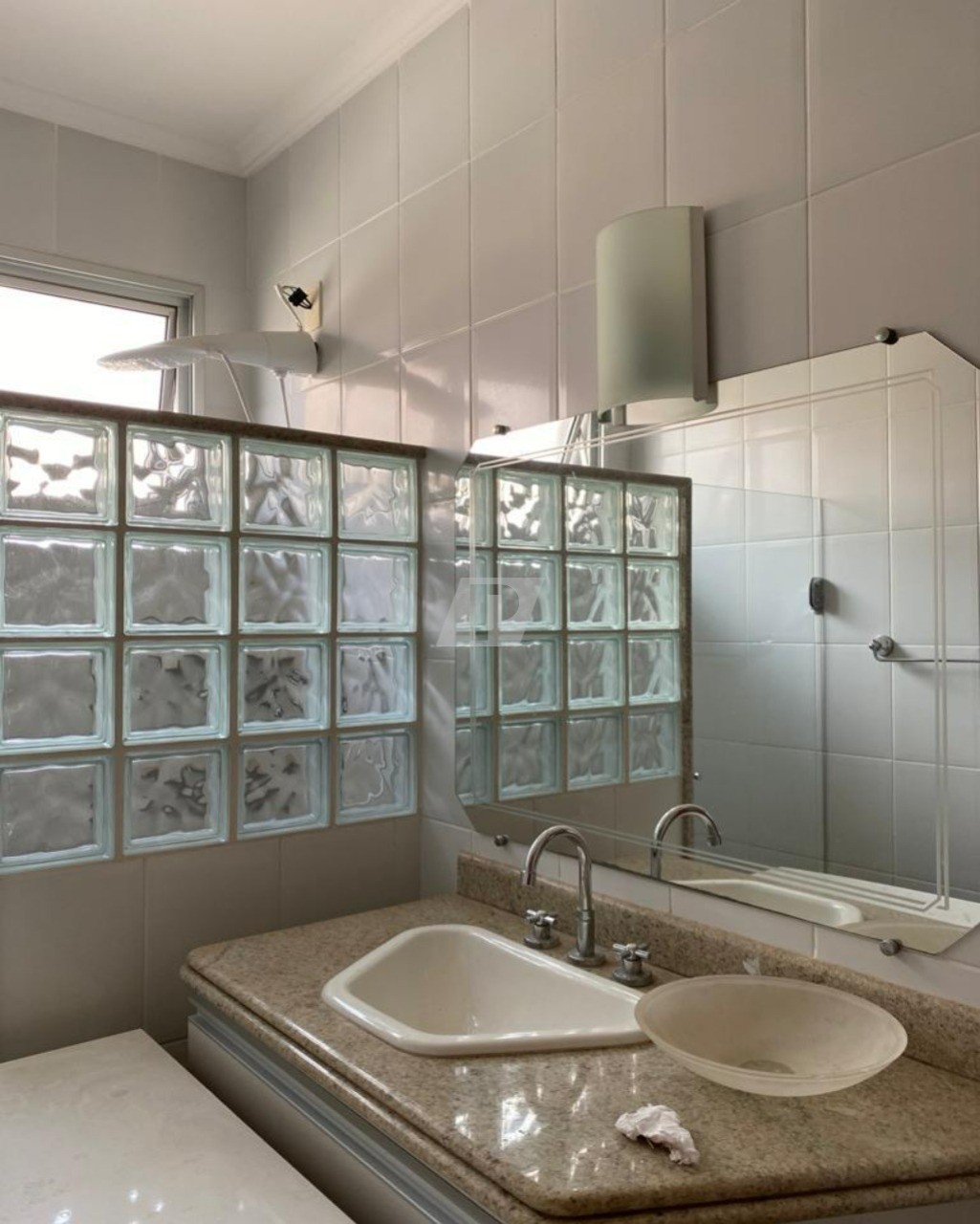 Casa de Condomínio para alugar com 3 quartos, 190m² - Foto 28