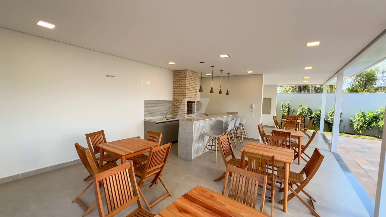 Apartamento à venda com 2 quartos, 65m² - Foto 5