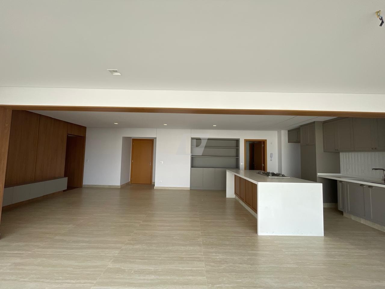 Apartamento à venda com 3 quartos, 140m² - Foto 4