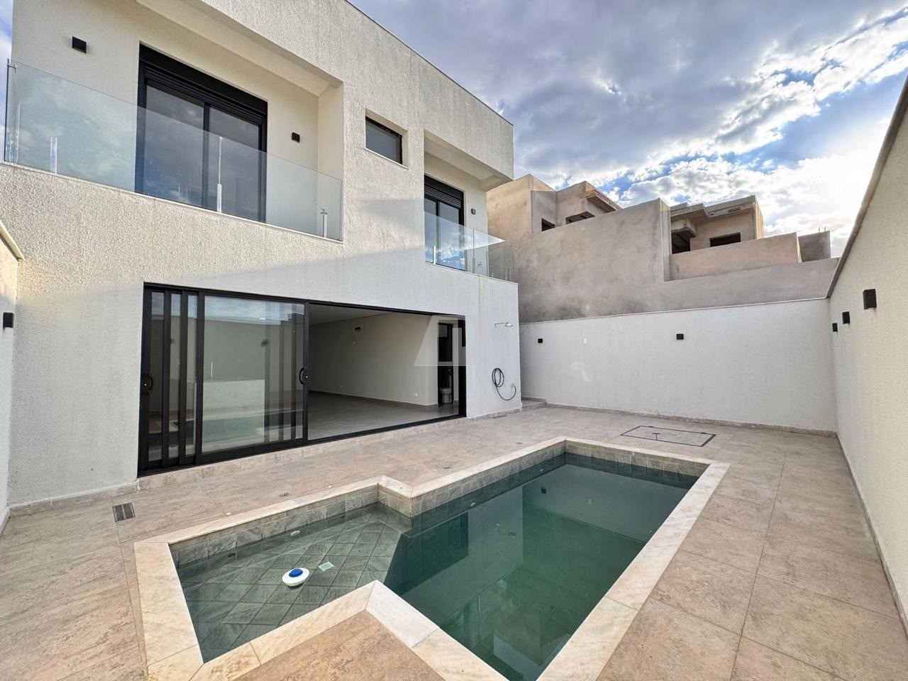 Casa de Condomínio à venda com 3 quartos, 204m² - Foto 32
