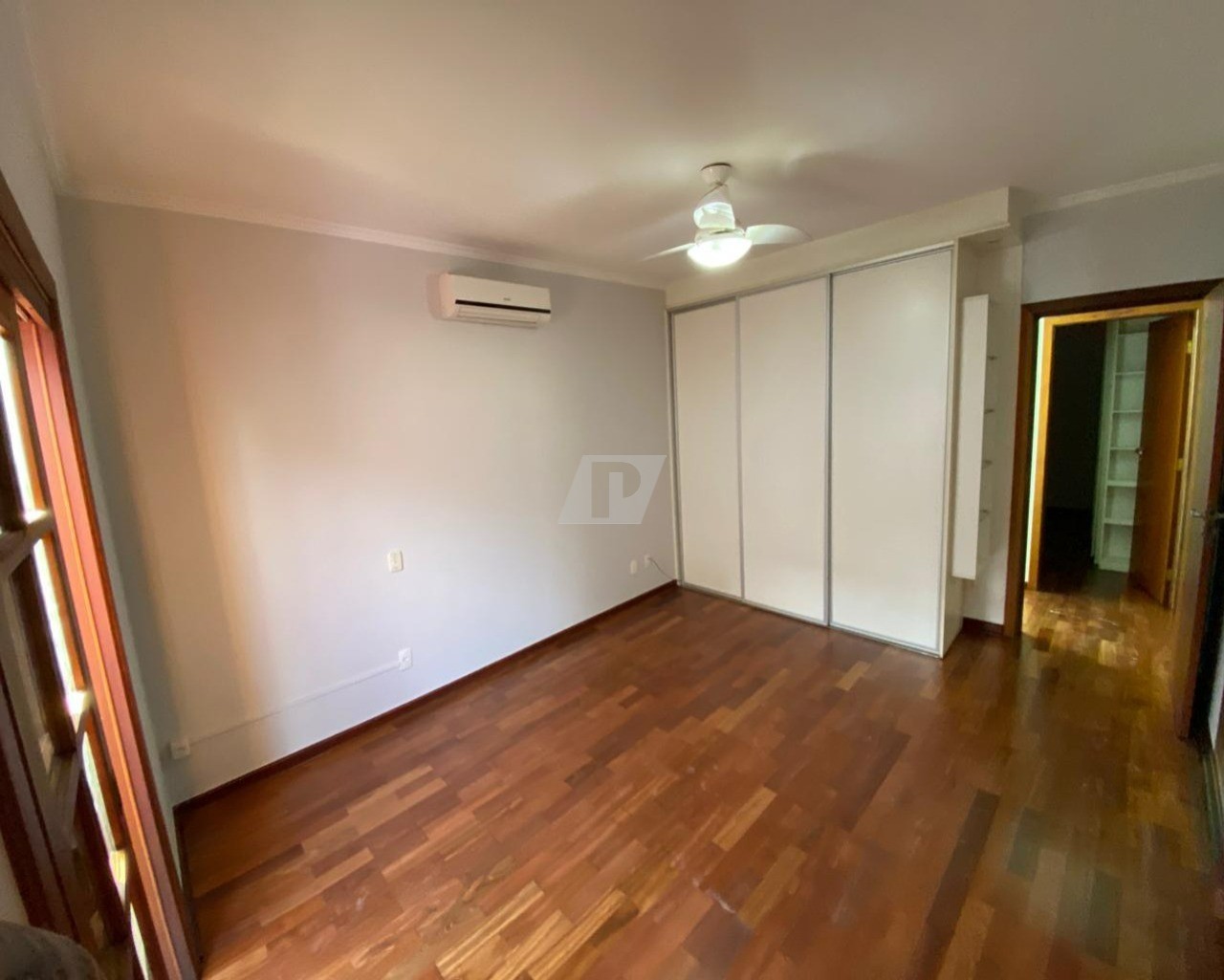 Casa de Condomínio para alugar com 3 quartos, 190m² - Foto 31