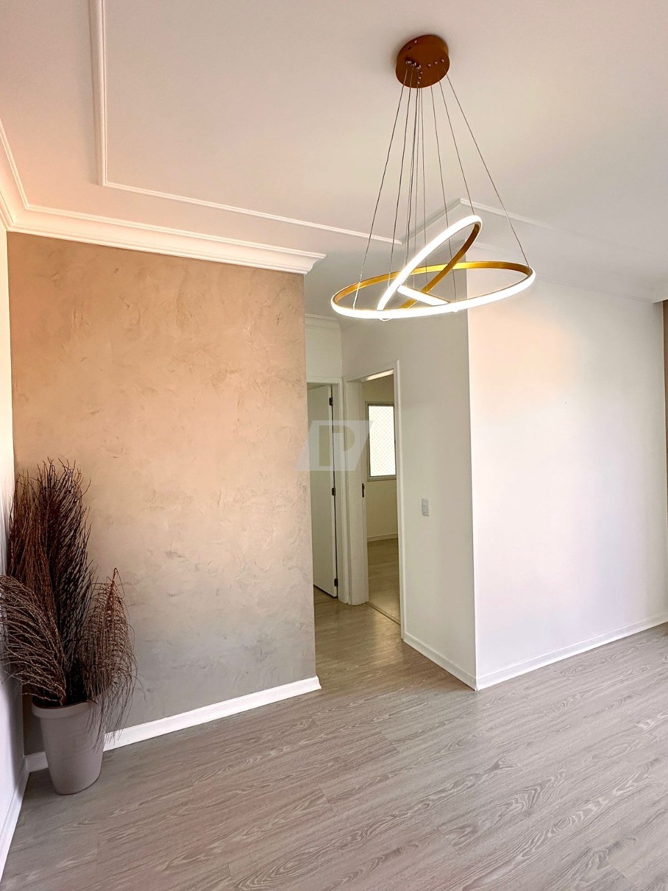 Apartamento à venda com 2 quartos, 56m² - Foto 1