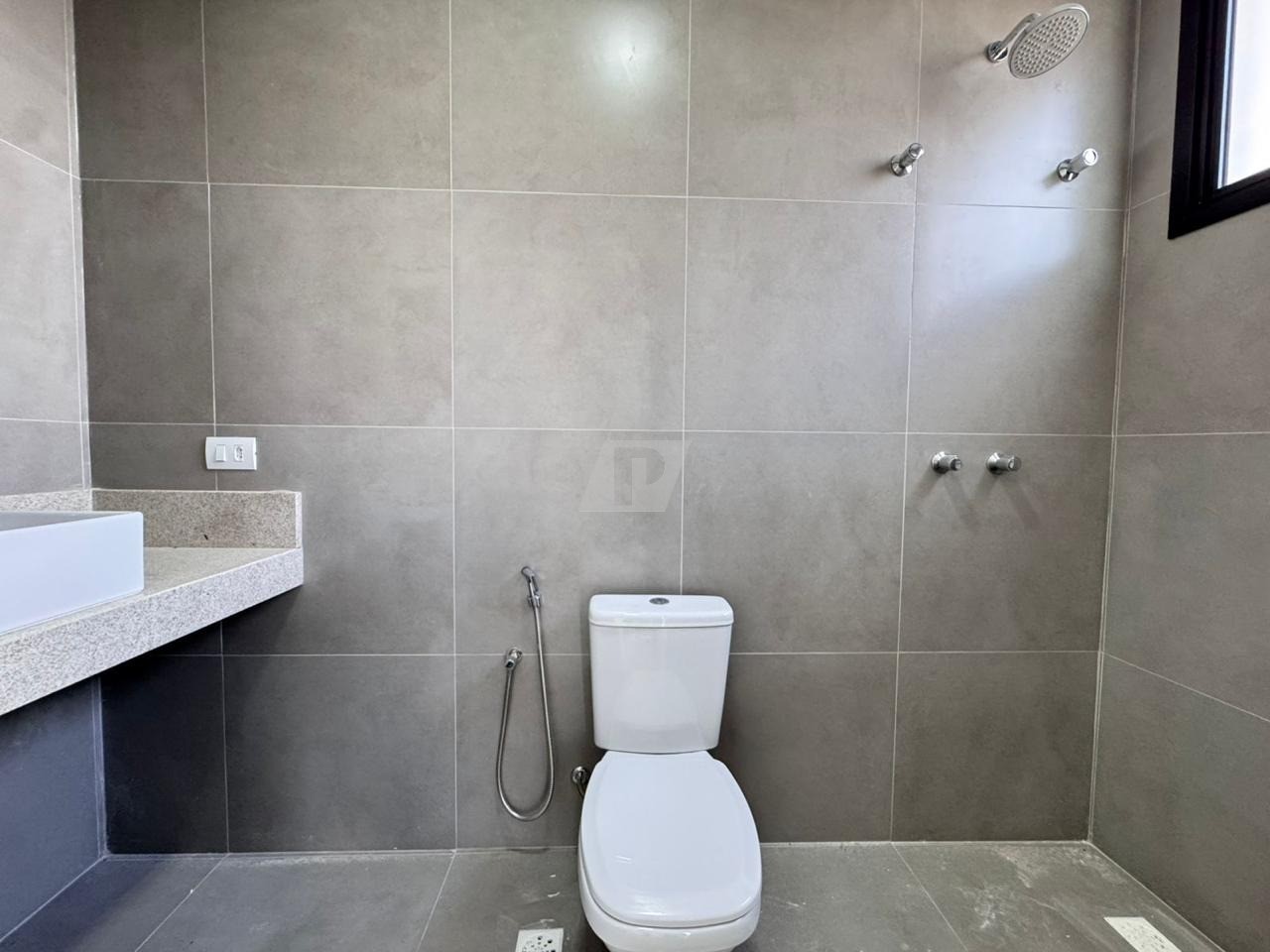 Casa de Condomínio à venda com 3 quartos, 204m² - Foto 12