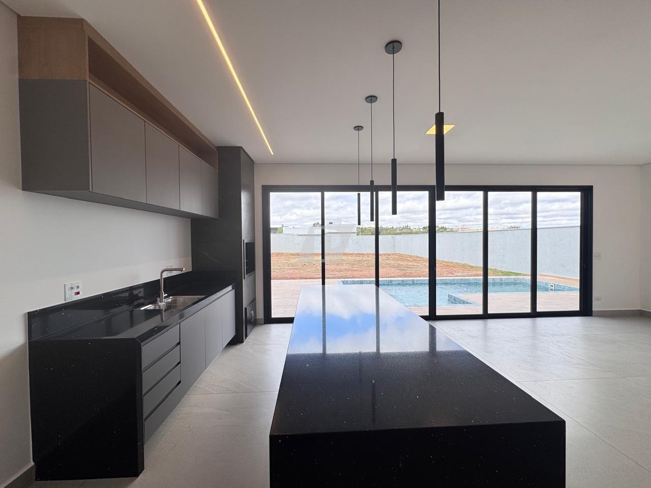 Casa de Condomínio à venda com 3 quartos, 1000m² - Foto 5