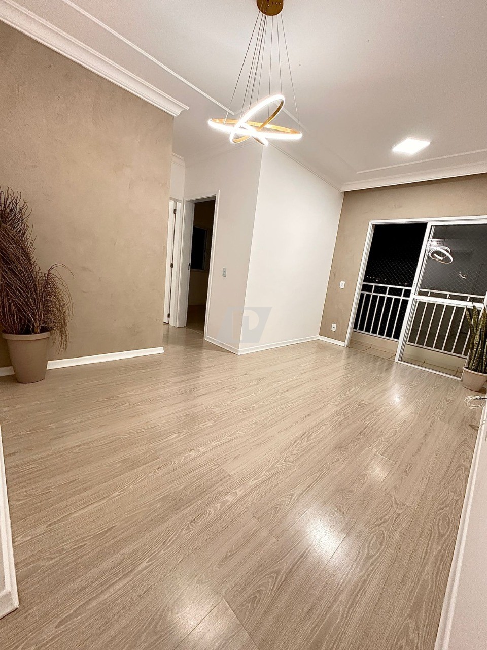 Apartamento à venda com 2 quartos, 56m² - Foto 3