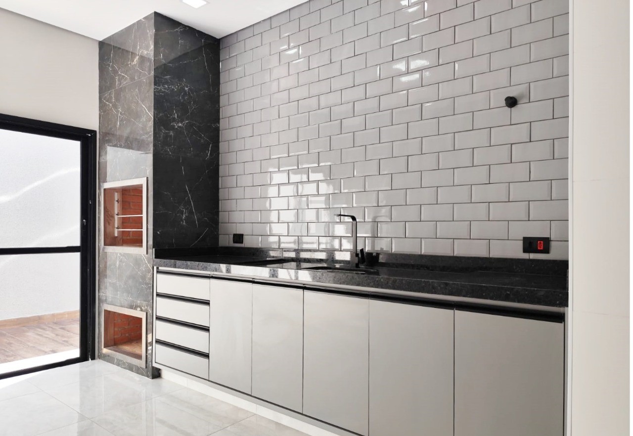 Casa de Condomínio à venda com 3 quartos, 200m² - Foto 3