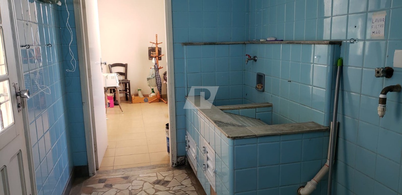 Prédio Inteiro à venda com 4 quartos, 330m² - Foto 17