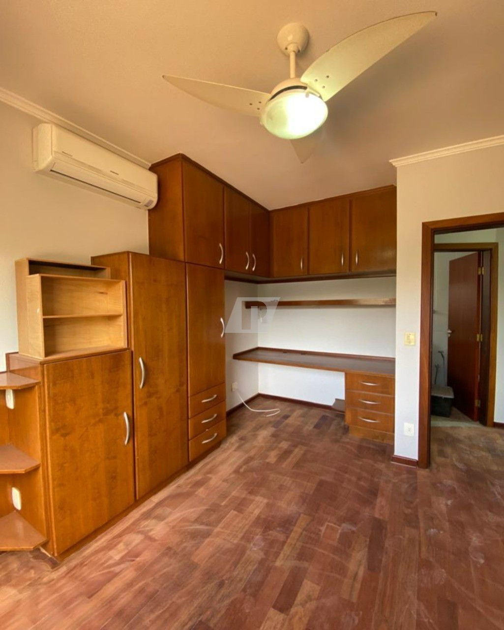 Casa de Condomínio para alugar com 3 quartos, 190m² - Foto 17