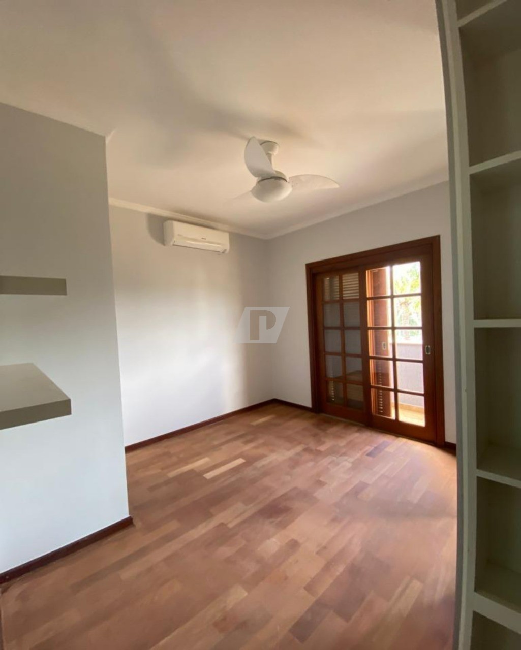 Casa de Condomínio para alugar com 3 quartos, 190m² - Foto 15