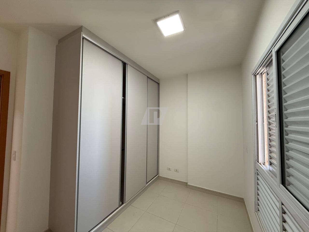 Apartamento à venda e aluguel com 3 quartos, 86m² - Foto 14